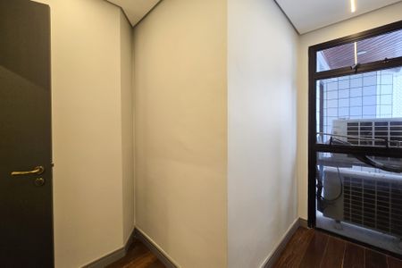 Apartamento à venda com 138m², 4 quartos e 2 vagasQuarto