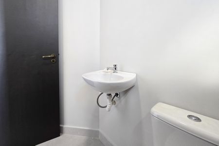 Apartamento à venda com 138m², 4 quartos e 2 vagasBanheiro de serviço