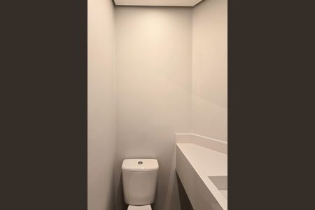 Apartamento à venda com 138m², 4 quartos e 2 vagasLavabo