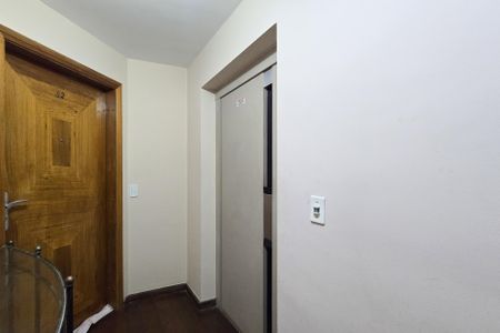 Apartamento à venda com 138m², 4 quartos e 2 vagasHALL