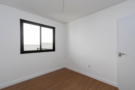 Casa à venda com 210m², 3 quartos e 2 vagas Casa à venda com 210m², 3 quartos e 2 vagasSuíte 2