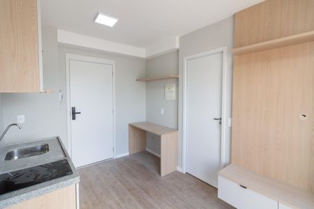 Sala - Cozinha de apartamento para alugar com 1 quarto, 25m² em Vila Butantã, São Paulo
