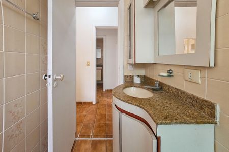 Apartamento para alugar com 103m², 3 quartos e 1 vagaBanheiro da Suíte