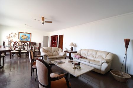 Apartamento para alugar com 170m², 3 quartos e 2 vagasSala