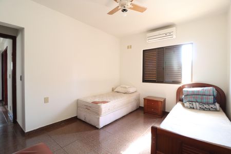 Apartamento para alugar com 170m², 3 quartos e 2 vagasQuarto 3 - Suíte