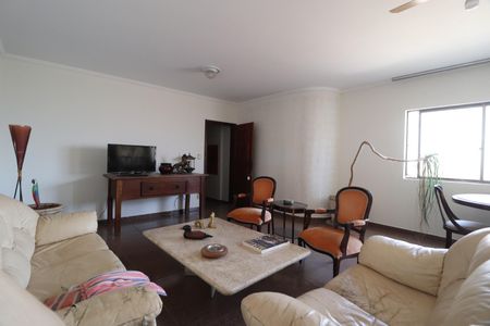 Apartamento para alugar com 170m², 3 quartos e 2 vagasSala