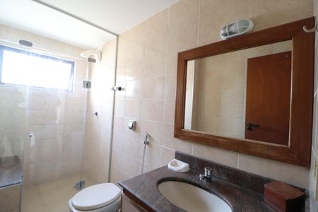 Apartamento para alugar com 170m², 3 quartos e 2 vagasBanheiro Social