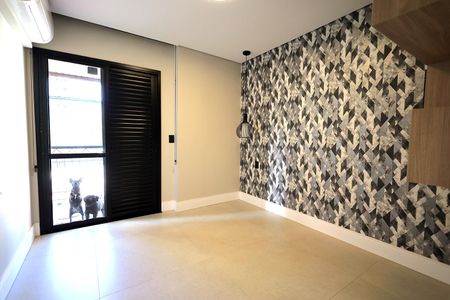 Apartamento à venda com 130m², 4 quartos e 2 vagas Apartamento à venda com 130m², 4 quartos e 2 vagasQuarto 2