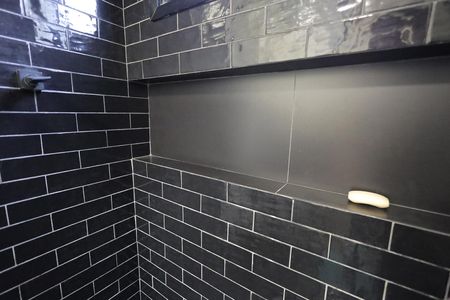 Apartamento à venda com 130m², 4 quartos e 2 vagas Apartamento à venda com 130m², 4 quartos e 2 vagasBanheiro Suíte