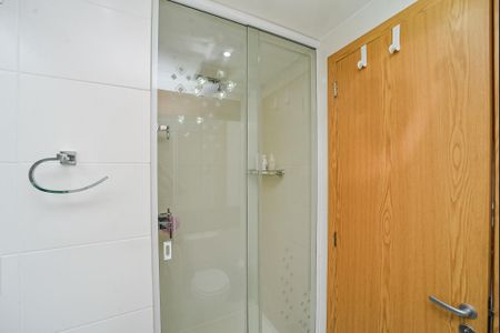 Apartamento à venda com 82m², 2 quartos e 1 vagaBanheiro Suíte