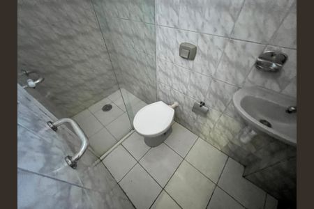 Casa à venda com 289m², 6 quartos e 2 vagasBanheiro de Serviço