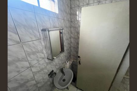 Casa à venda com 289m², 6 quartos e 2 vagasBanheiro de Serviço