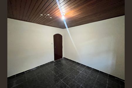 Casa à venda com 289m², 6 quartos e 2 vagasQuarto 2
