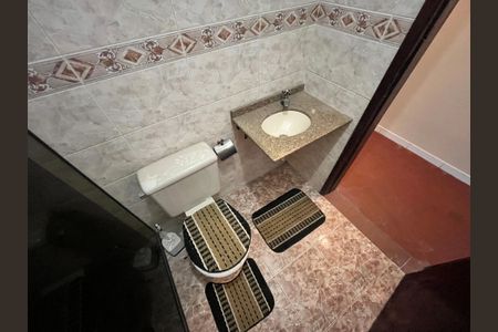 Casa à venda com 289m², 6 quartos e 2 vagasBanheiro