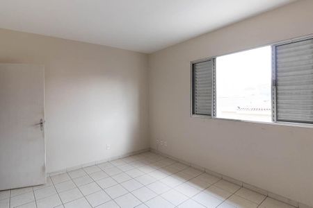 Casa à venda com 150m², 3 quartos e 2 vagas Casa à venda com 150m², 3 quartos e 2 vagasQuarto 2
