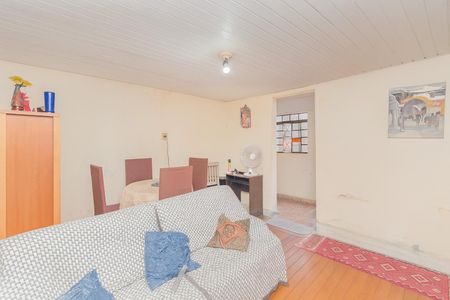 Casa à venda com 495m², 2 quartos e 5 vagas Casa à venda com 495m², 2 quartos e 5 vagasSala