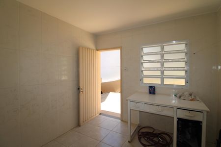 Casa à venda com 210m², 3 quartos e 4 vagasEdícula