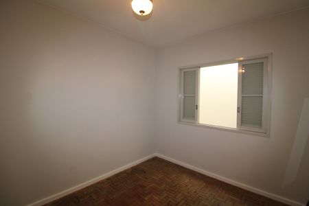 Casa à venda com 210m², 3 quartos e 4 vagasQuarto 2