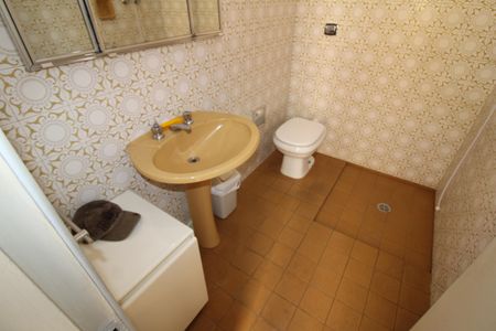 Casa à venda com 210m², 3 quartos e 4 vagasBanheiro