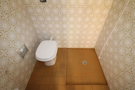 Casa à venda com 210m², 3 quartos e 4 vagasBanheiro