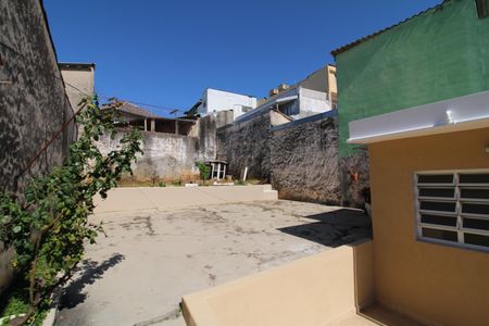 Casa à venda com 210m², 3 quartos e 4 vagasQuintal