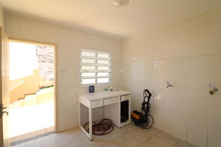 Casa à venda com 210m², 3 quartos e 4 vagasEdícula