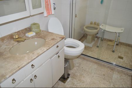 Apartamento à venda com 91m², 3 quartos e 1 vagaBanheiro