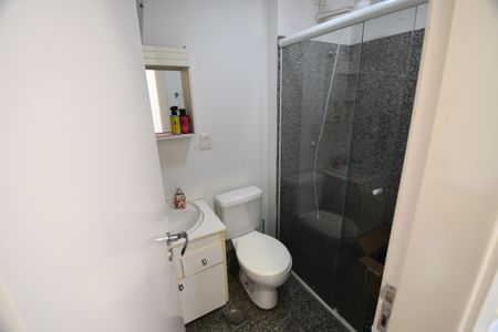 Apartamento para alugar com 221m², 5 quartos e 2 vagasBanheiro de serviço