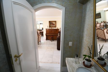 Apartamento para alugar com 221m², 5 quartos e 2 vagasLavabo