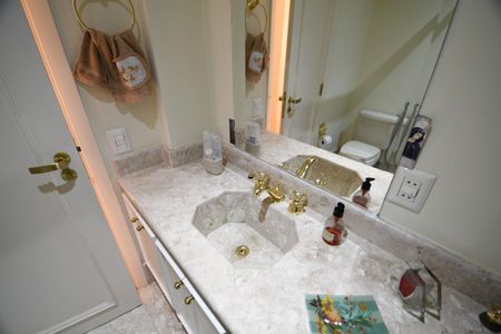 Apartamento para alugar com 221m², 5 quartos e 2 vagasBanheiro da Suíte 2