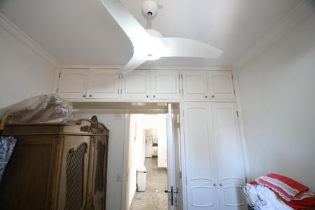 Apartamento para alugar com 221m², 5 quartos e 2 vagasQuarto de Serviço