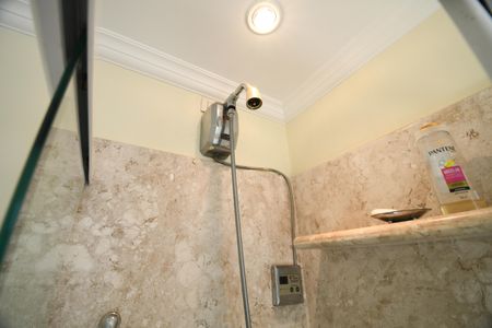 Apartamento para alugar com 221m², 5 quartos e 2 vagasBanheiro da Suíte 3