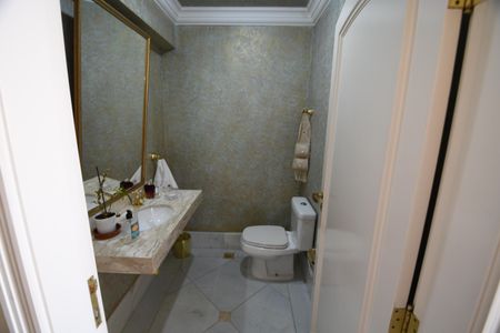 Apartamento para alugar com 221m², 5 quartos e 2 vagasLavabo