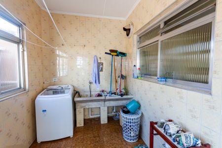 Casa à venda com 150m², 3 quartos e 1 vaga Casa à venda com 150m², 3 quartos e 1 vagaÁrea de Serviço