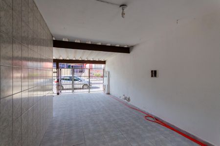 Casa à venda com 150m², 3 quartos e 1 vaga Casa à venda com 150m², 3 quartos e 1 vagaGaragem