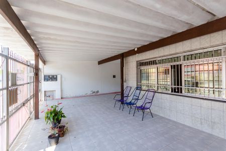 Casa à venda com 150m², 3 quartos e 1 vaga Casa à venda com 150m², 3 quartos e 1 vagaGaragem