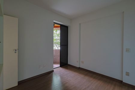 Apartamento à venda com 102m², 3 quartos e 2 vagasQuarto 3 - Suíte