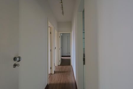 Apartamento à venda com 102m², 3 quartos e 2 vagasCorredor