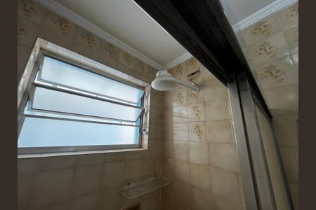 Casa à venda com 104m², 3 quartos e 2 vagasBanheiro Social