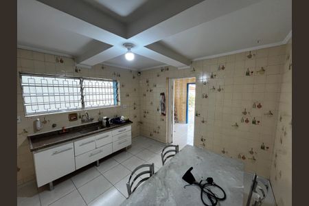 Casa à venda com 104m², 3 quartos e 2 vagasCozinha