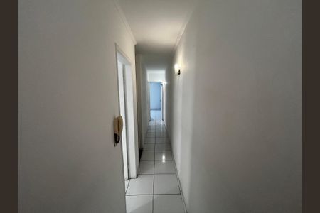 Casa à venda com 104m², 3 quartos e 2 vagasCorredor