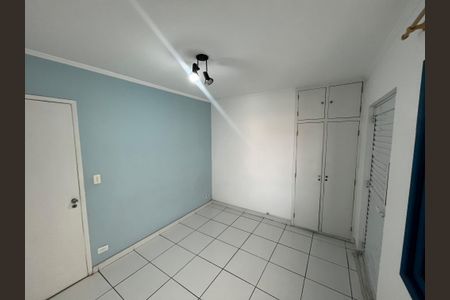 Casa à venda com 104m², 3 quartos e 2 vagasQuarto C/ Elevador