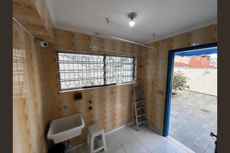 Casa à venda com 104m², 3 quartos e 2 vagasÁrea de Serviço