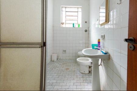 Casa à venda com 249m², 3 quartos e 3 vagasBanheiro