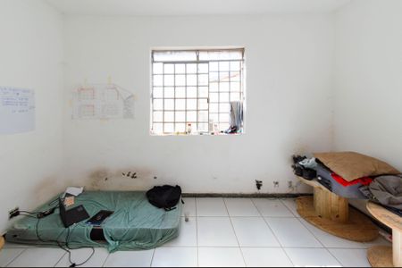 Casa à venda com 249m², 3 quartos e 3 vagasQuarto 2