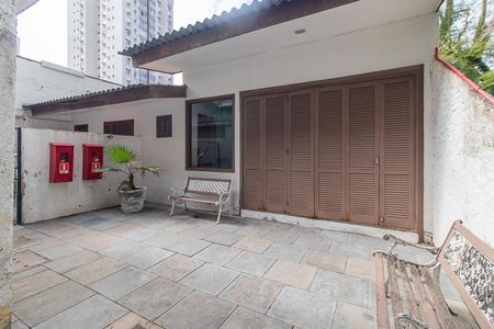 Apartamento à venda com 127m², 3 quartos e sem vagaÁrea comum