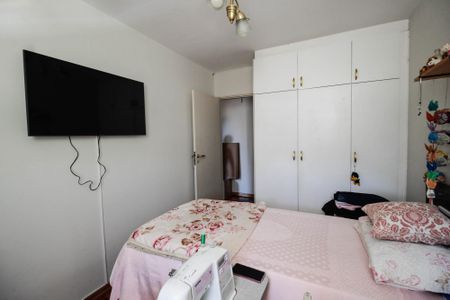 Apartamento à venda com 101m², 3 quartos e 1 vagaQuarto 2