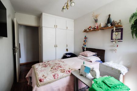 Apartamento à venda com 101m², 3 quartos e 1 vagaQuarto 2