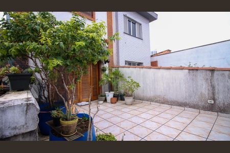 Casa à venda com 219m², 3 quartos e 4 vagas Casa à venda com 219m², 3 quartos e 4 vagasVaranda da Sala