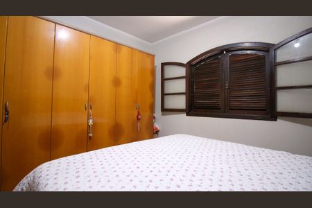 Casa à venda com 219m², 3 quartos e 4 vagas Casa à venda com 219m², 3 quartos e 4 vagasSuíte